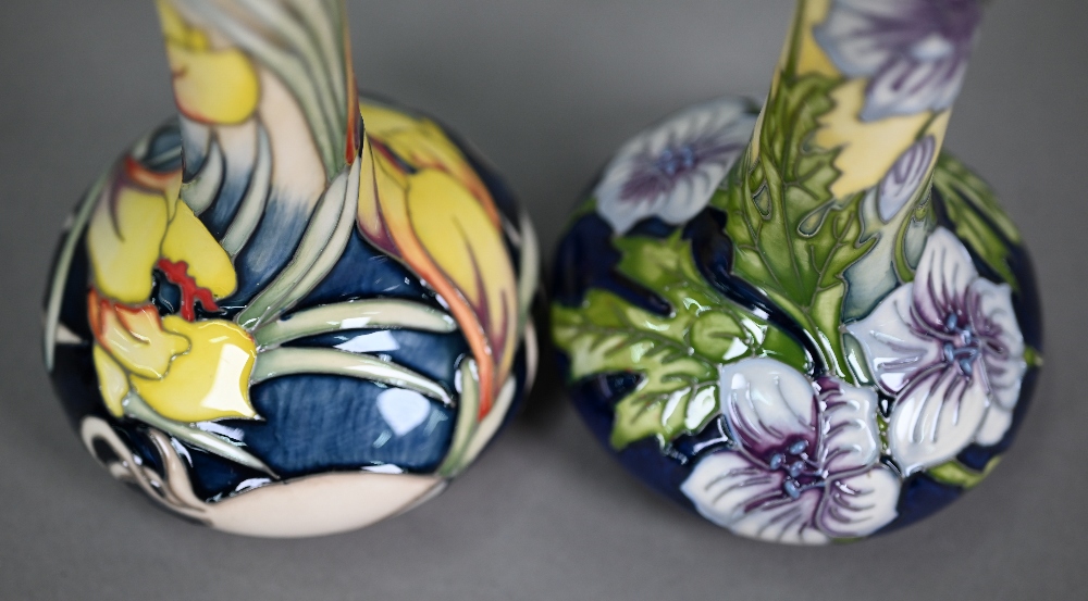 Two Moorcroft floral-design onion-shaped vases, 20 cm - Image 4 of 5