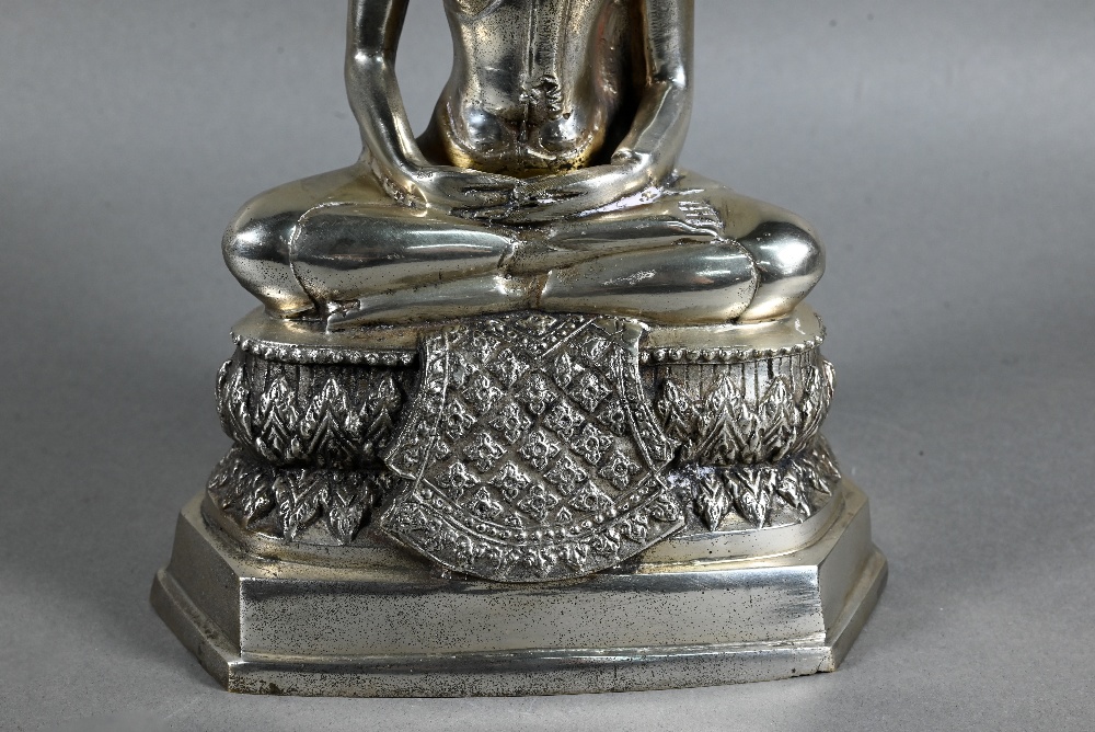 A 20th century silvered base-metal Thai figure of Shakyamuni Buddha with hands in the meditation - Image 2 of 6