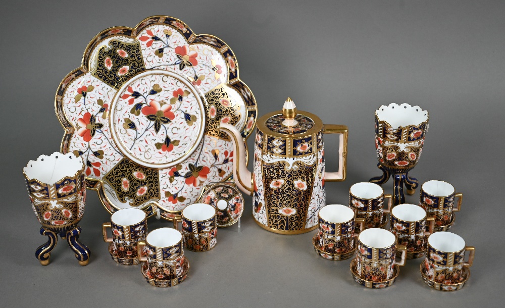A Victorian Davenport Imari pattern coffee pot and nine coffee cans and saucers on a fitted tray - Image 3 of 5