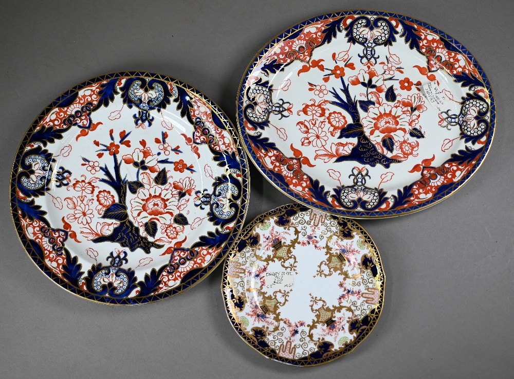 A box of 19th century and later Derby Royal Crown Derby wares, including Imari wares (box) - Image 5 of 8