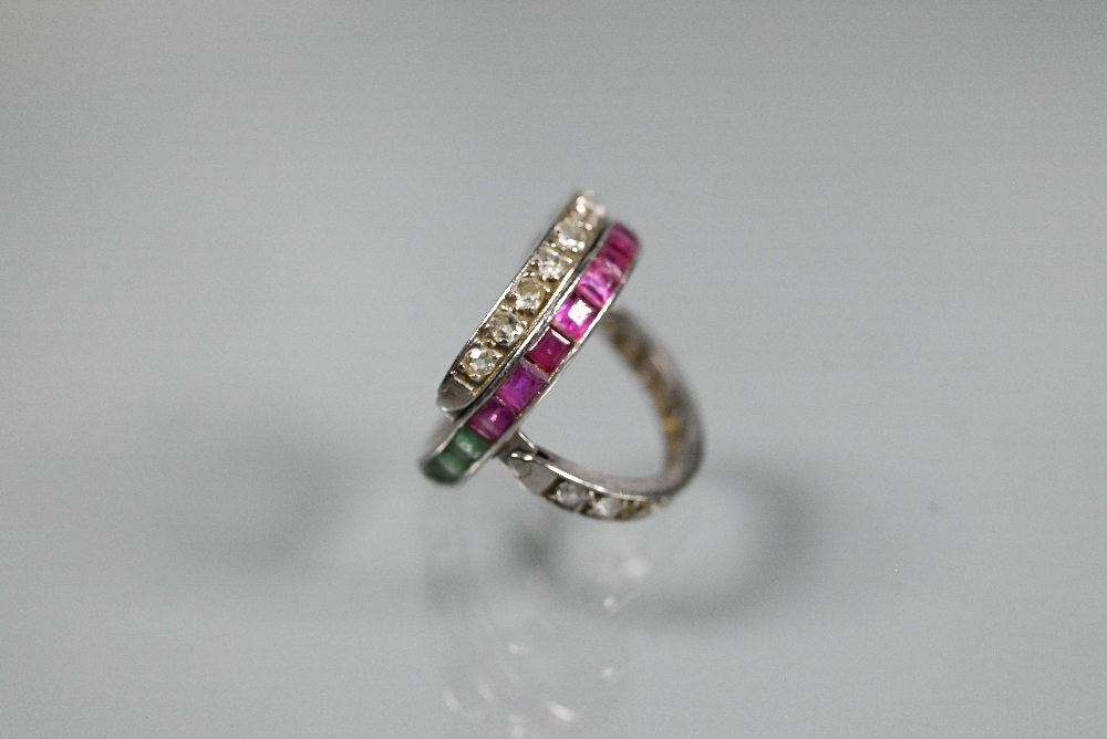 A trio 'Day/Night' ring, white metal set with channel set diamonds, rubies and emeralds, size M - Image 4 of 6