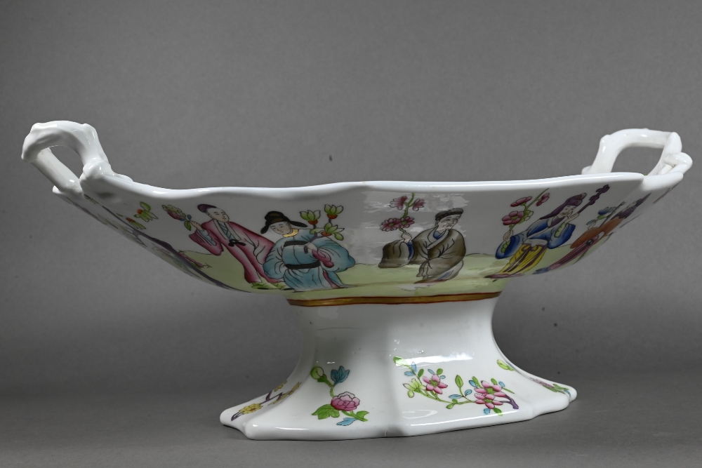 A Spode 7-piece porcelain desert service, enamelled with chinoiserie immortal figures - Image 8 of 12