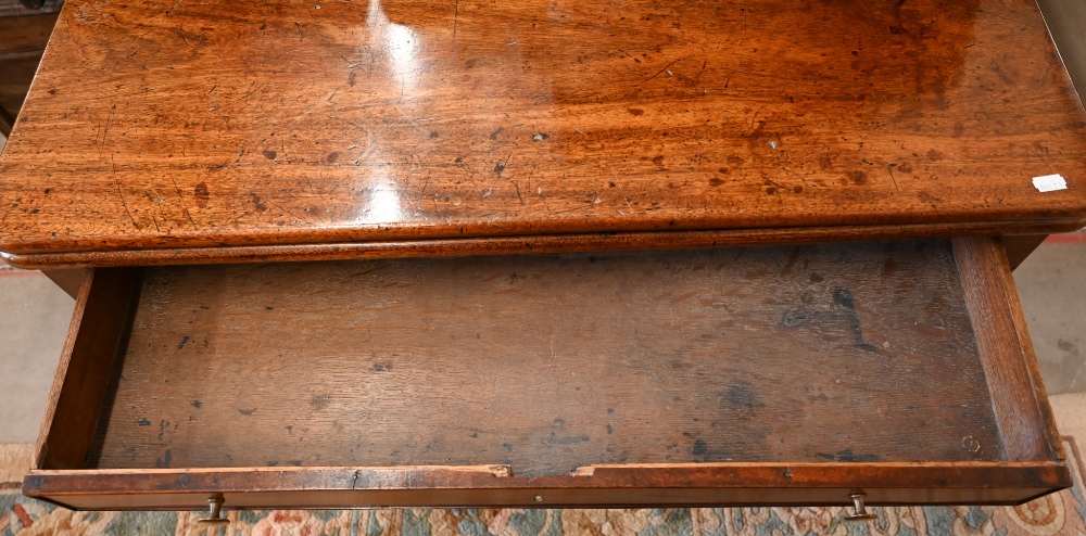 A 19th century mahogany folding tea table with single frieze drawer, tapering square supports, 92 cm - Image 3 of 6