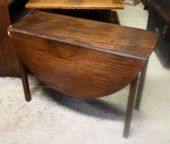 A George III mahogany oval drop leaf supper table, raised on moulded square legs, 45 cm (130 cm