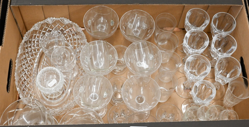 Various 19th century and later drinking glasses and other glassware (2 boxes) - Image 2 of 3