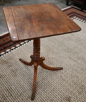 A Victorian mahogany tilt-top occasional table, 54 cm wide x 50 cm deep x 75 cm high