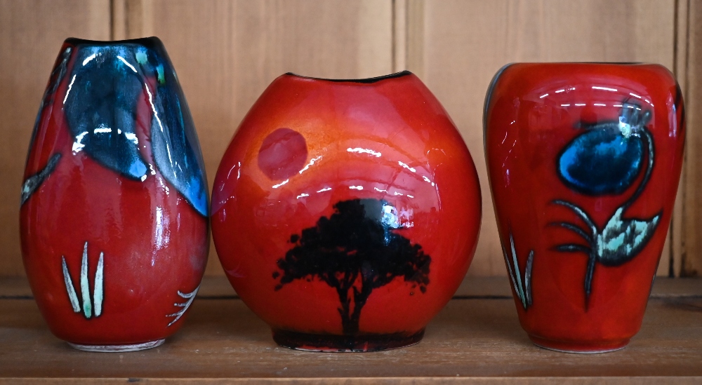 A boxed Poole pottery 'African Sky' 10 cm purse-vase, to/w two other boxed Poole red-ground small - Image 2 of 3