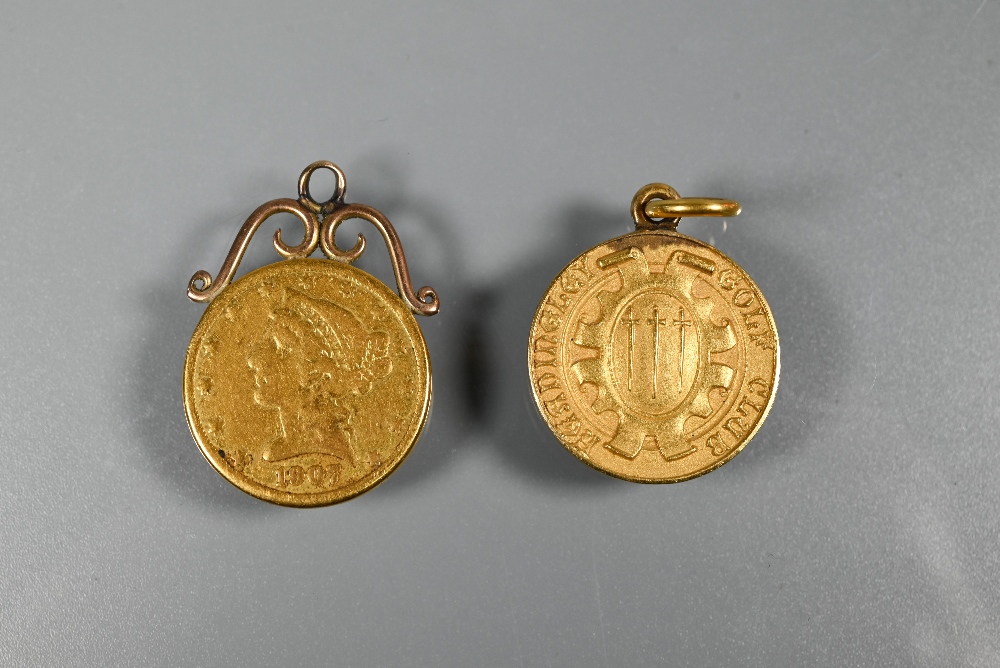 An 18ct yellow gold medal for Headingly Golf Club, 9.3g; a 1907 US dollar with pendant mount, a - Image 5 of 9