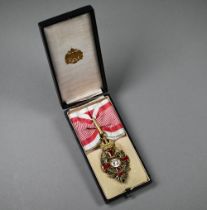 Imperial Austrian Order of Franz Joseph, Commander's neck badge in original case