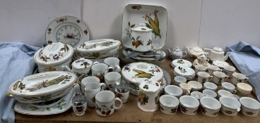 Assorted Royal Worcester Evesham pottery tureens, mugs,