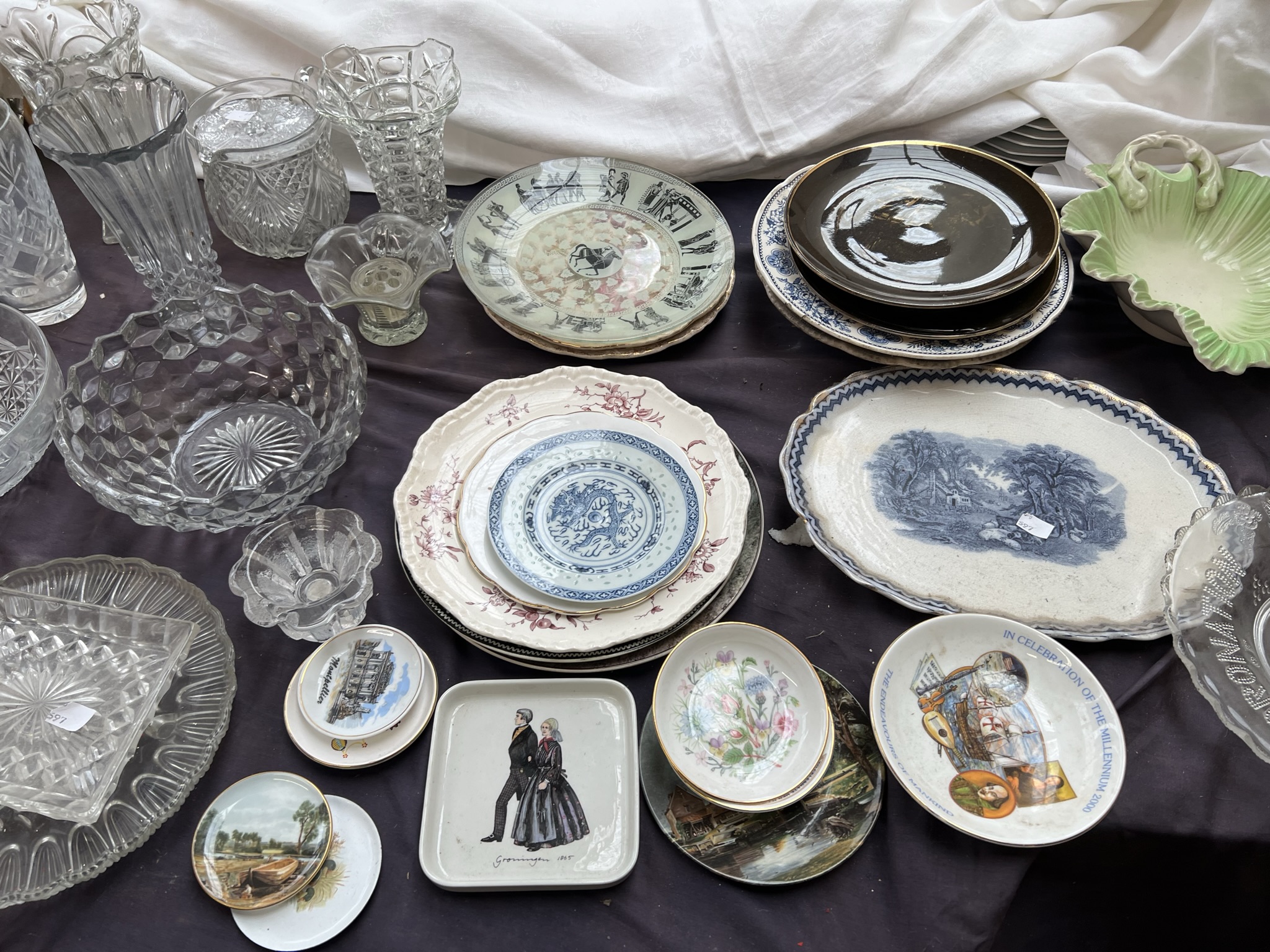 A large lot including a shell vase by Shorter together with a collection of bells, plates, - Image 4 of 5