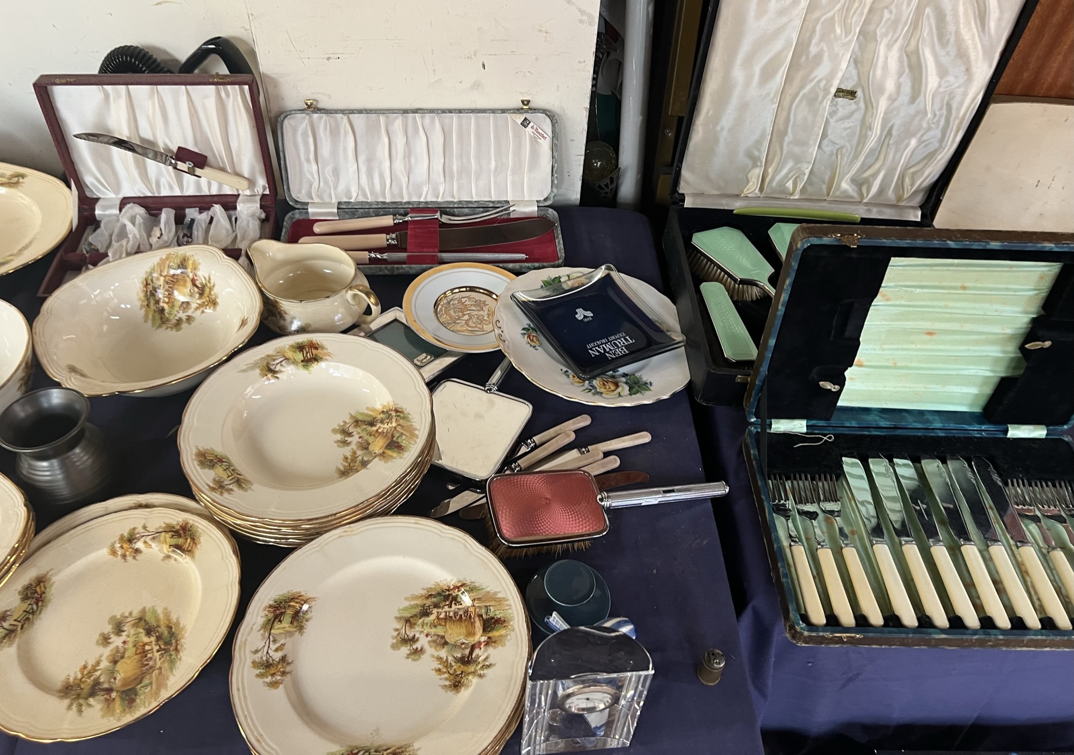 A chrome and enamel decorated part dressing table set together with cased flatwares, - Image 3 of 5