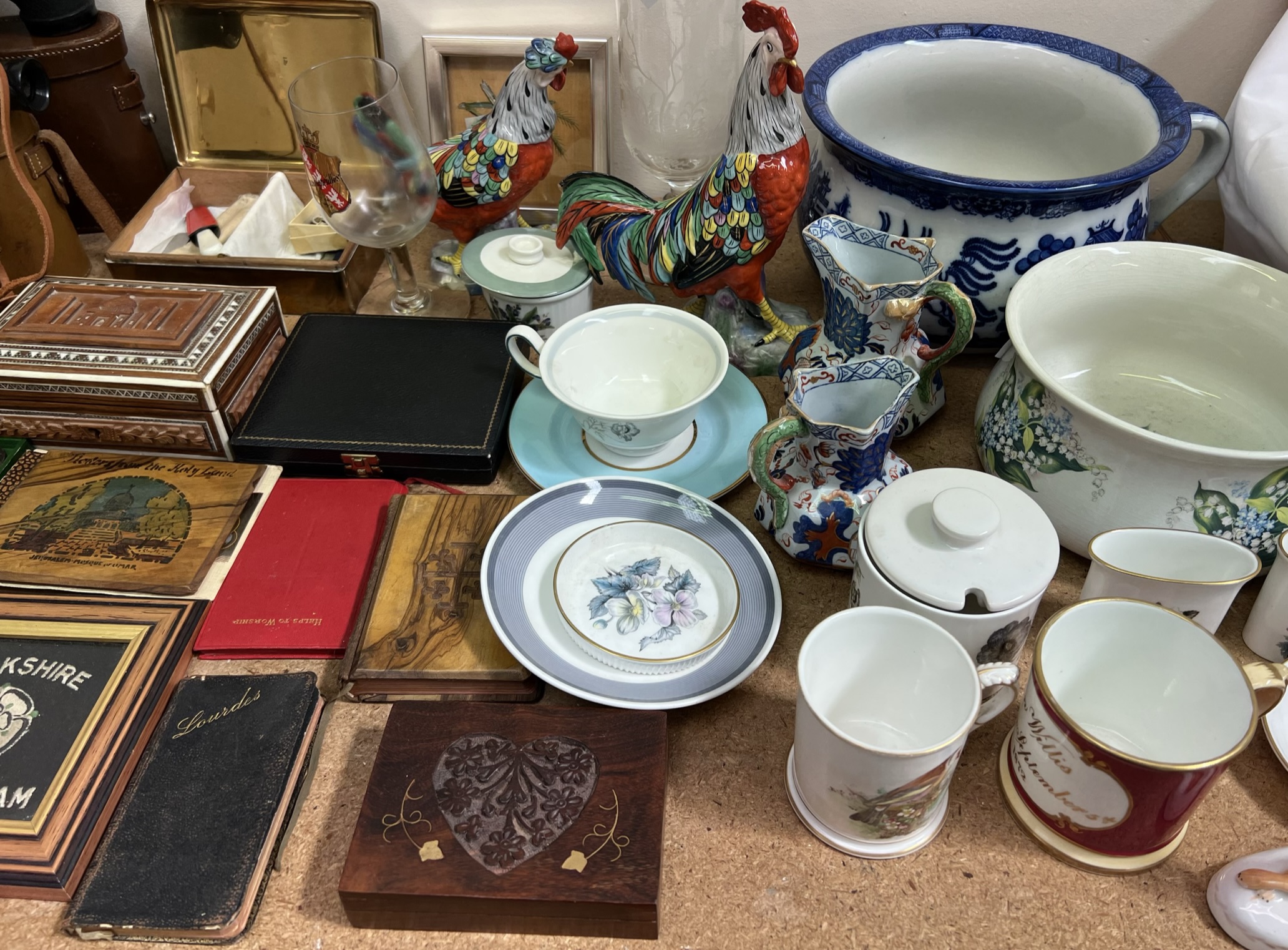 Pistol shooting medallions together with chamber pots, pocket knives, binoculars, ceramic vase, - Image 3 of 3