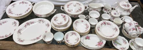 A Royal Albert Lavender Rose pattern part tea and dinner service