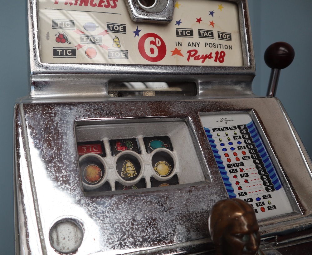 A Jennings Bell Slot Machine, - Image 2 of 12
