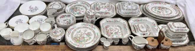 An extensive Bridgwood Indian Tree pattern part tea and dinner service together with a Wedgwood