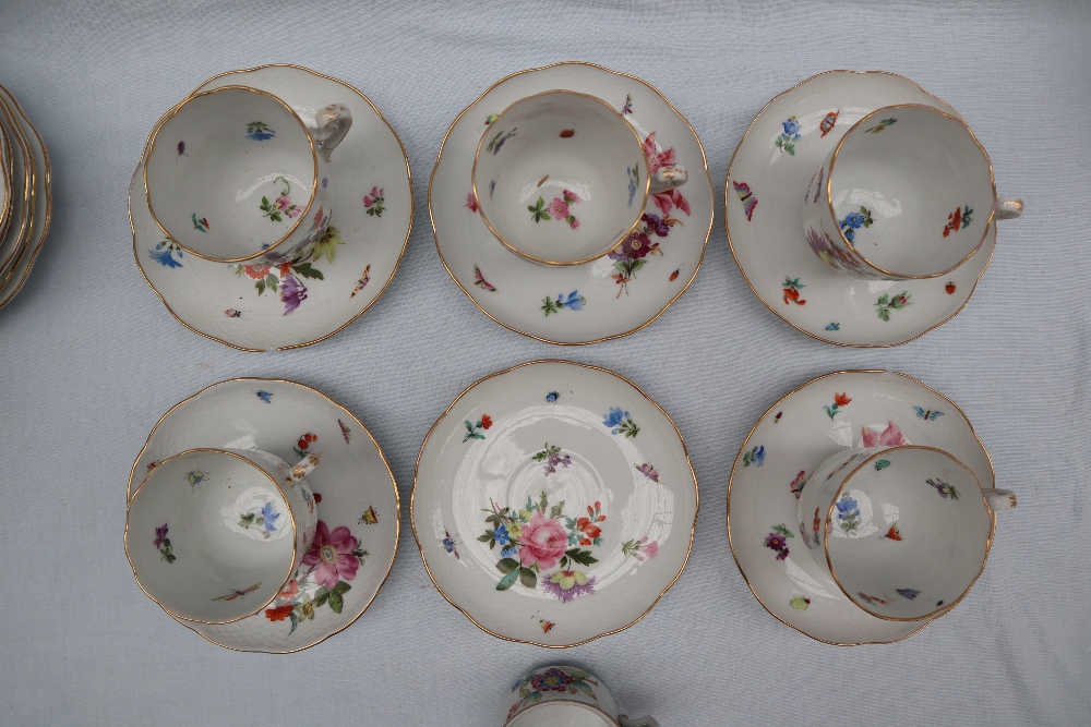 An Herend porcelain part tea service comprising a hot water pot, five tea cups, - Image 6 of 19