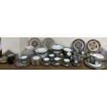 A Wedgwood Fieldfare pattern part tea and dinner service together with collectors plates,