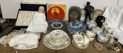 A Japanese part tea set together with assorted plates, tureens,