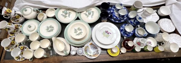A Wedgwood Woodbury pattern part tea and dinner service together with a Roslyn china part tea set,