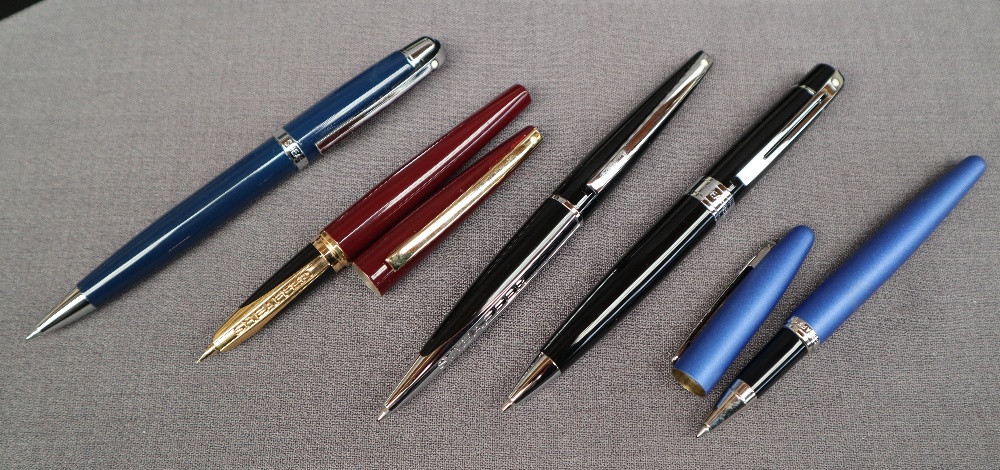 A Sheaffer Taranis fountain pen, together with a collection of Sheaffer ballpoint pens, - Image 2 of 2