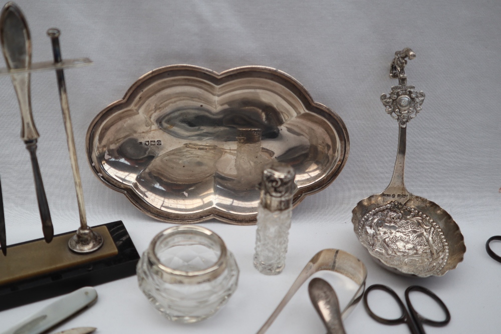 An Edward VII silver lobed dish, London, 1909 together with silver sugar nips, silver ladle, - Image 2 of 5