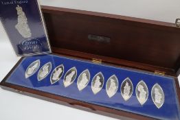 The Queens Beasts, a set of ten silver ingots complete with case and description cards.