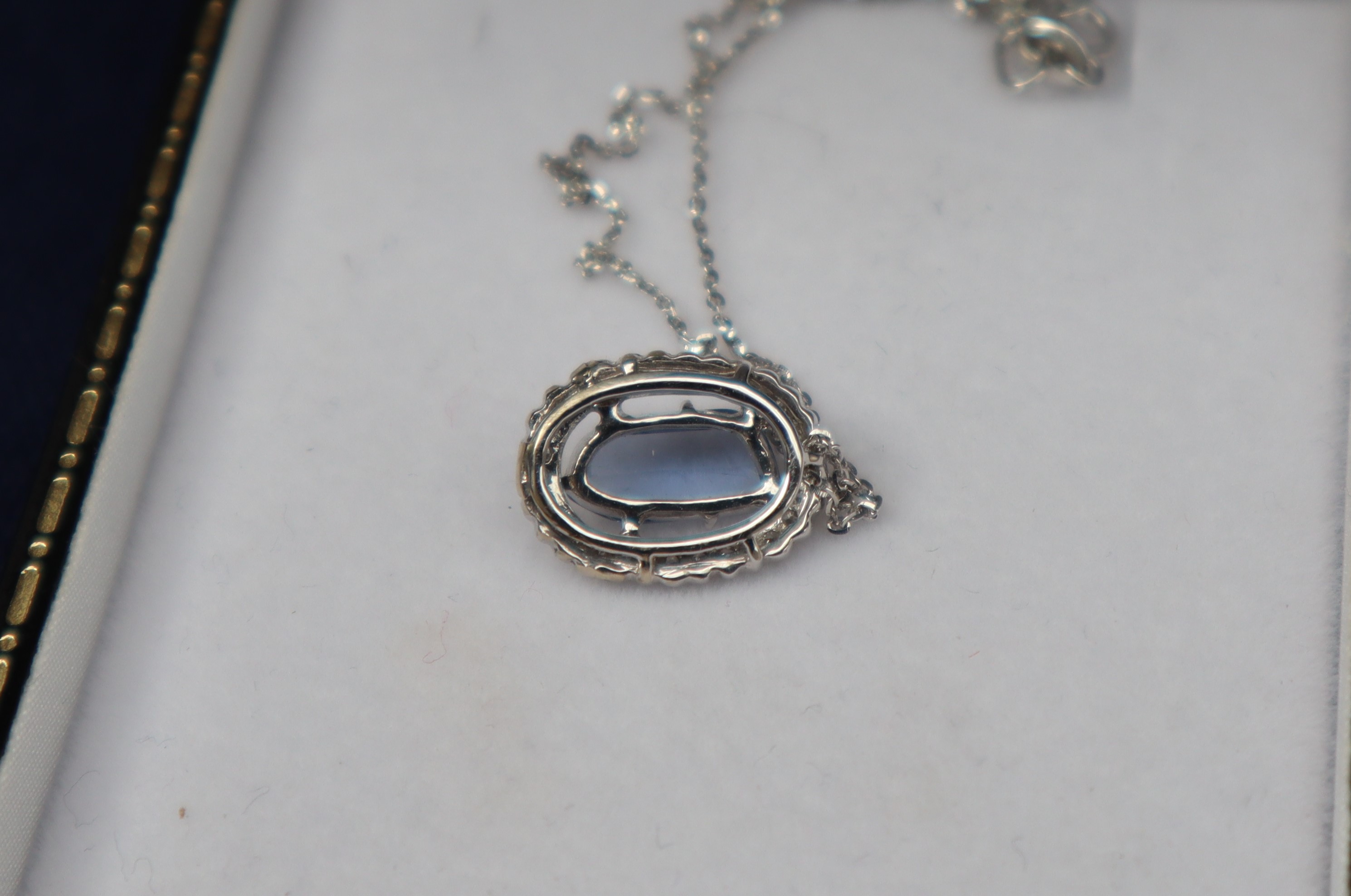 An aquamarine and diamond pendant, - Image 6 of 6