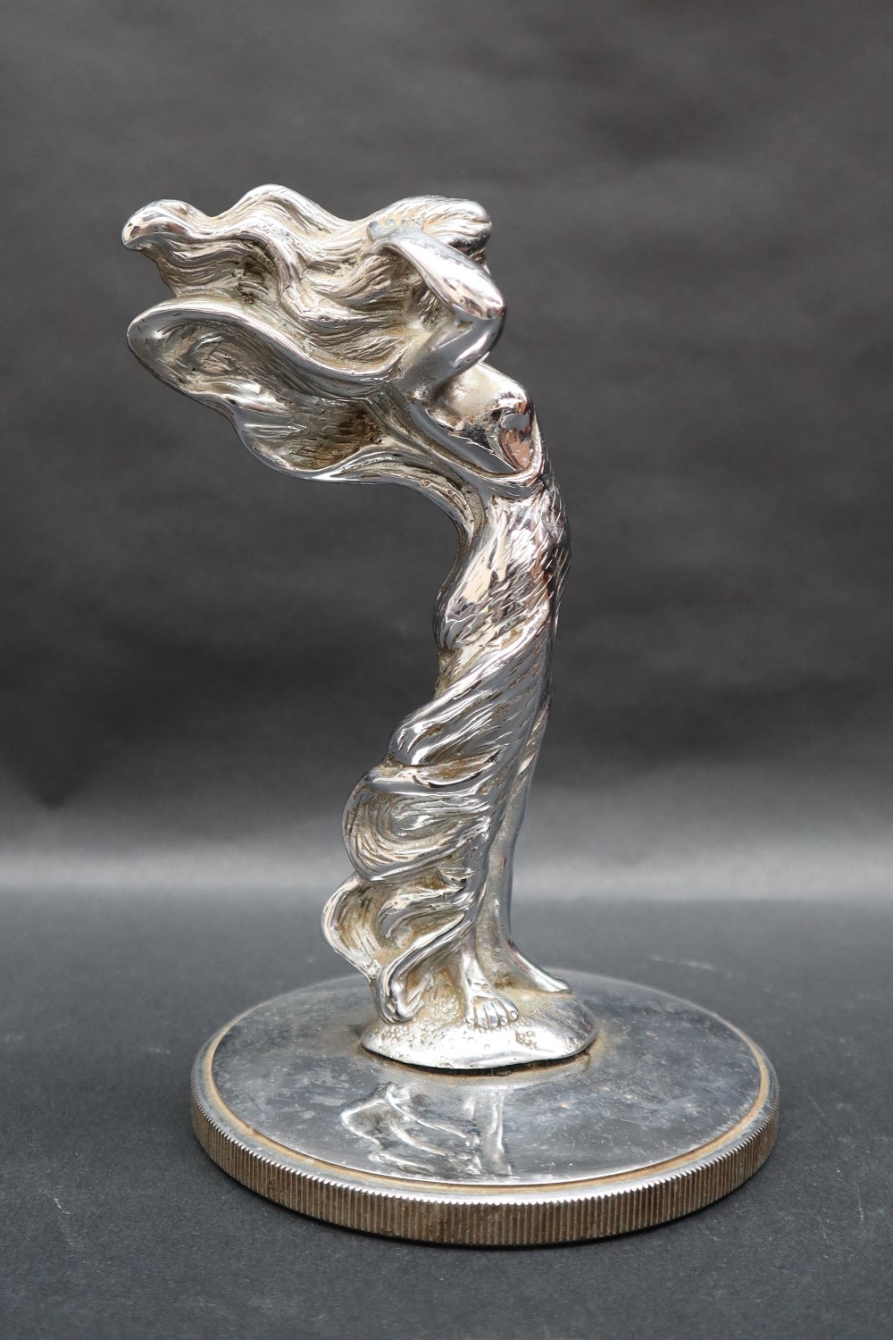 A chrome car / truck mascot of a maiden with flowing hair and arms raised, - Image 3 of 6