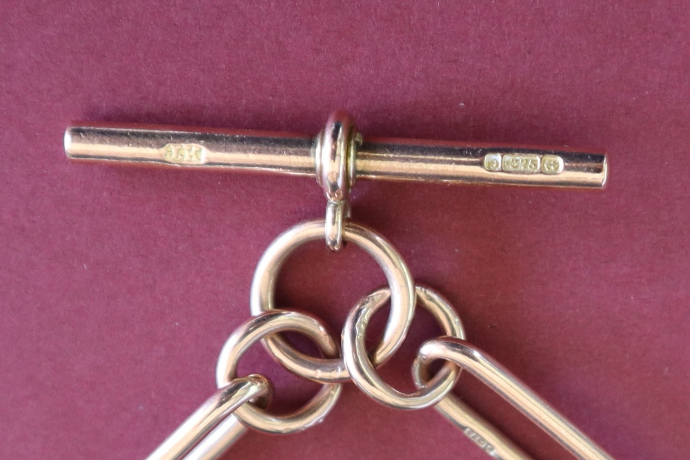 A 9ct yellow gold double albert watch chain with oval and circular links with a central T bar, - Image 3 of 3