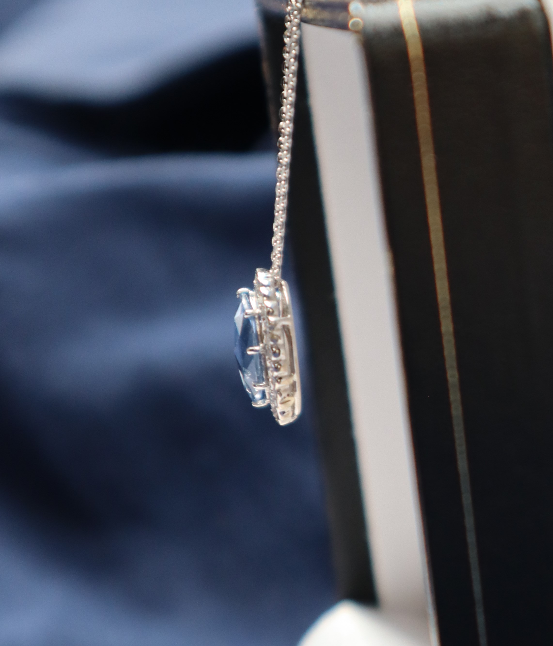 An aquamarine and diamond pendant, - Image 4 of 6