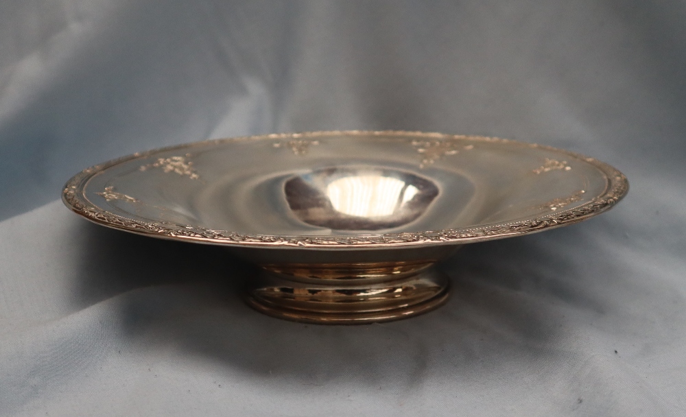 American Silver - A Bailey Banks & Biddle Co Sterling silver pedestal bowl, - Image 3 of 6