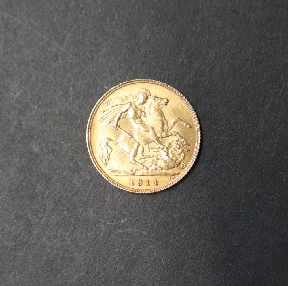 A George V gold half sovereign,