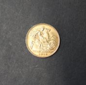 A George V gold half sovereign,