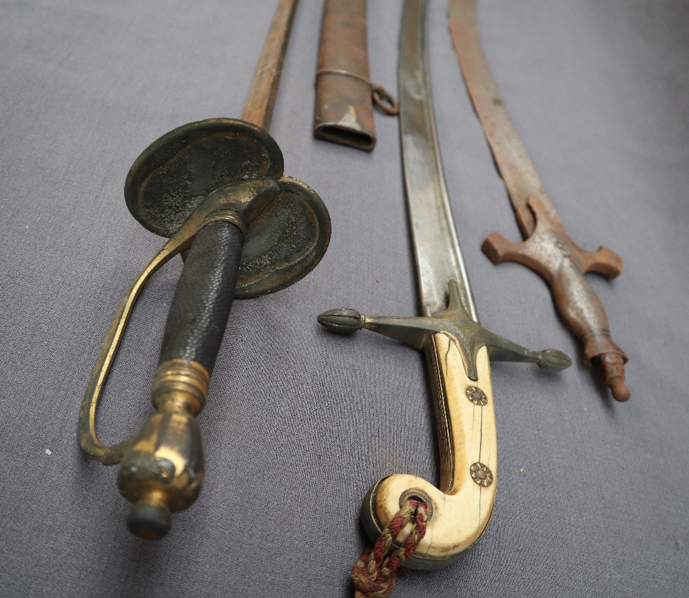 ***Unfortunately this lot has been withdrawn from sale*** A 19th Persian Shamshir (Sword) with a - Image 3 of 8