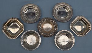 American Silver - A pair of Wallace Sterling silver circular bowls with pierced rims and initialled