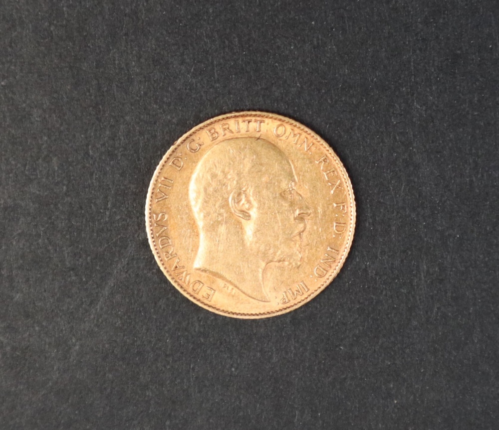 A Edward VII gold half sovereign dated 1905 - Image 2 of 2