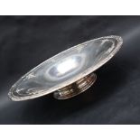 American Silver - A Bailey Banks & Biddle Co Sterling silver pedestal bowl,