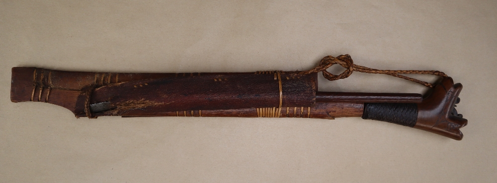 An Indonesian type machete, - Image 6 of 10