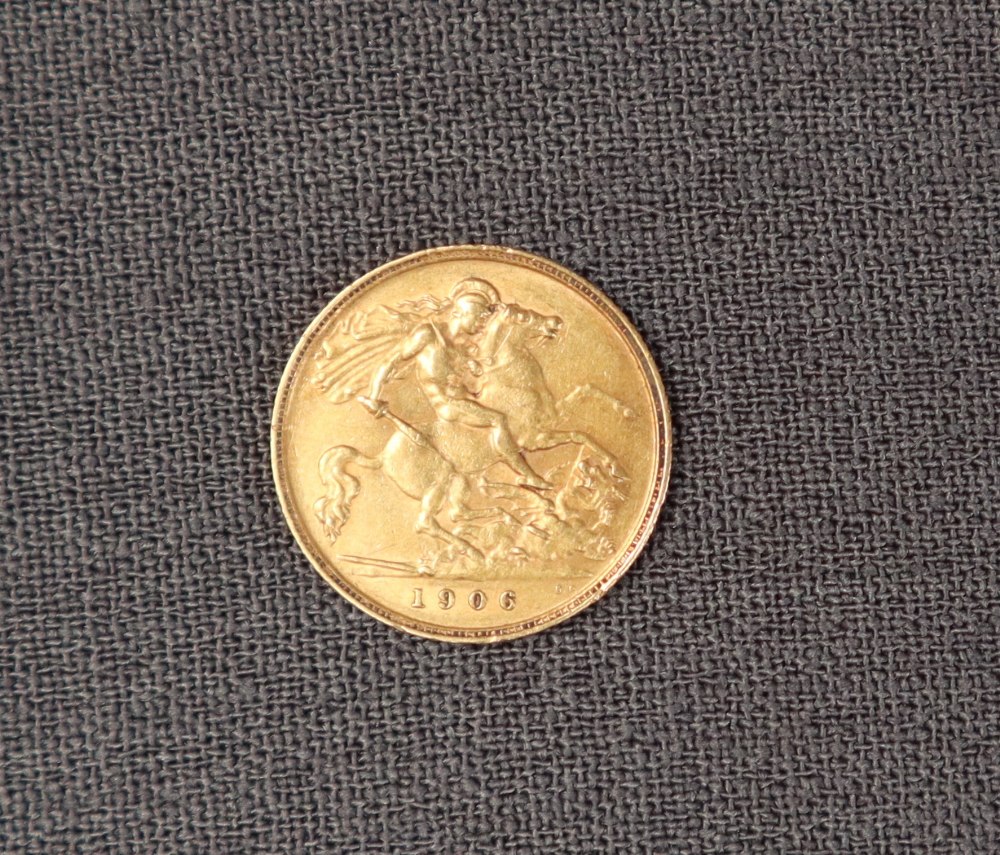A Edward VII gold half sovereign dated 1906