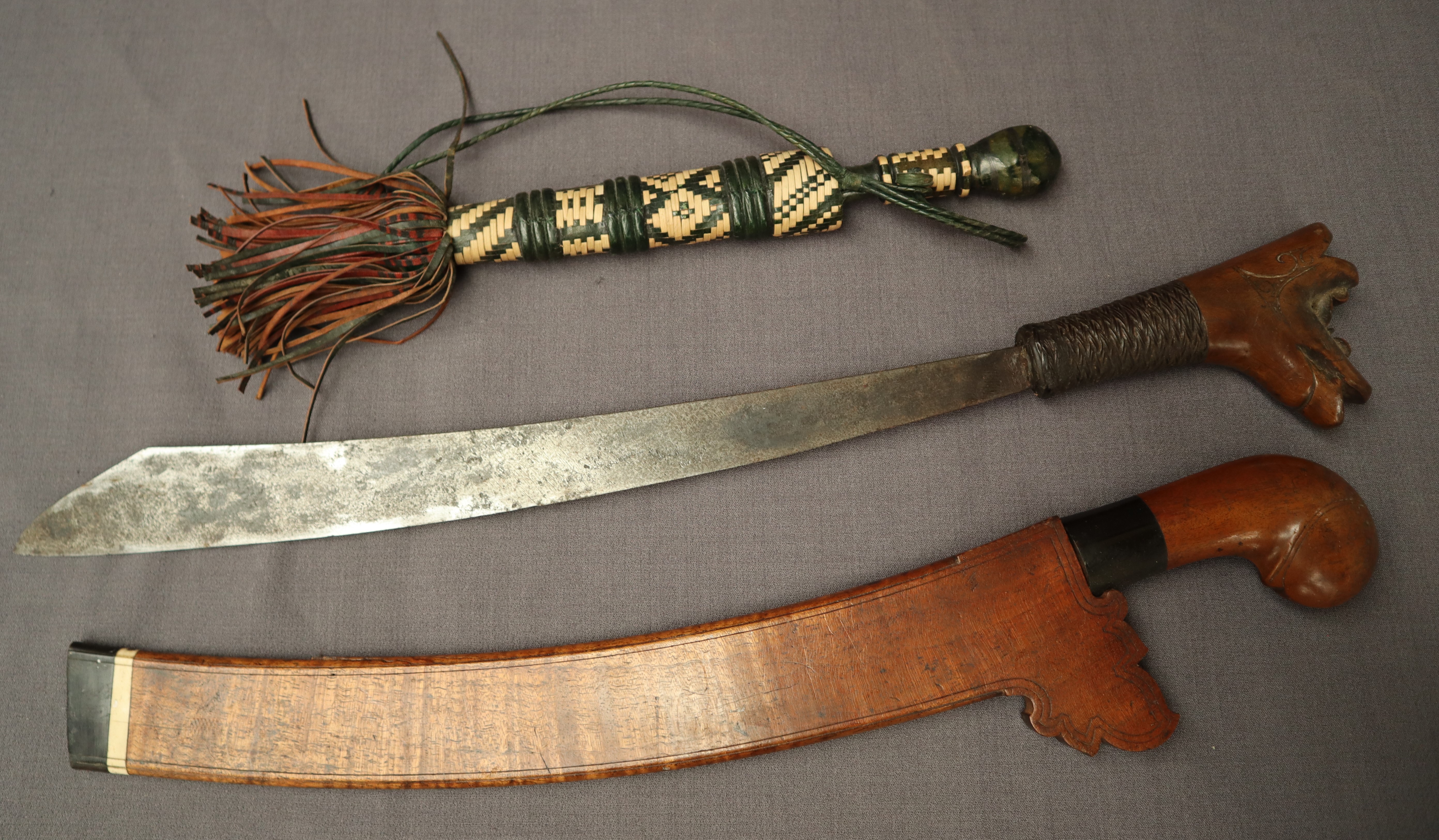 An Indonesian type machete, - Image 7 of 10