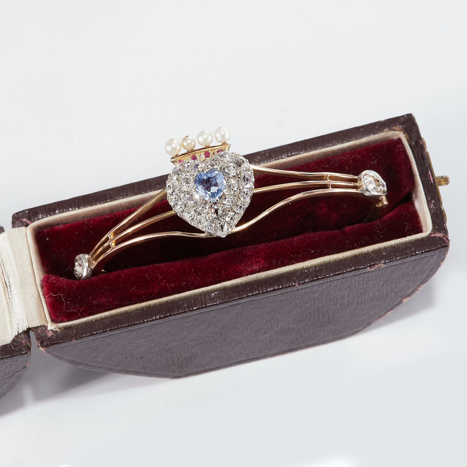 VICTORIAN SAPPHIRE DIAMOND AND PEARL HINGED BANGLE - Image 2 of 2