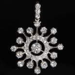 BEAUTIFUL AND JUICY ANTIQUE DIAMOND STAR PENDANT