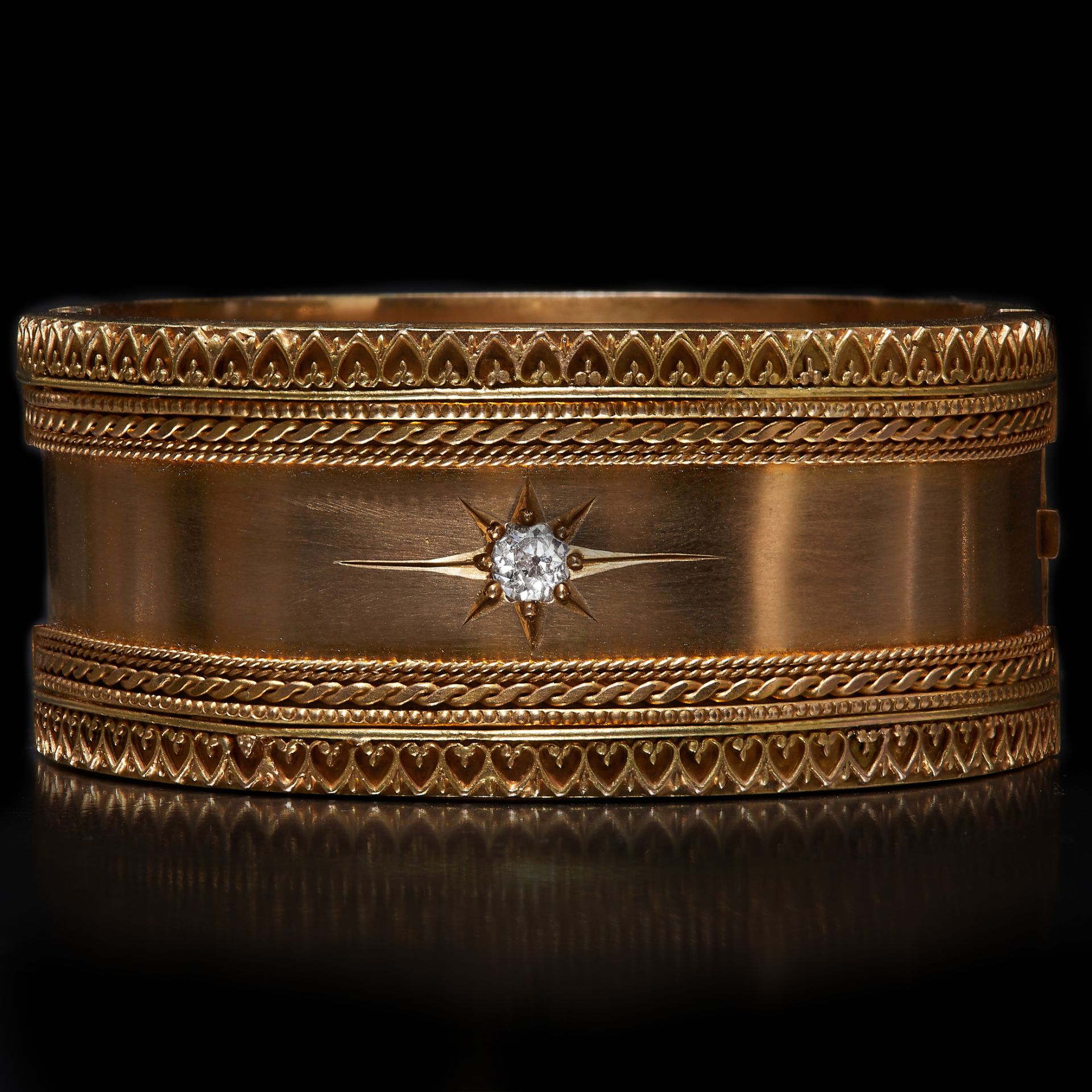 VICTORIAN DIAMOND WIDE HINGED BANGLE