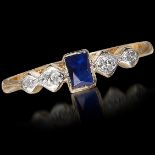 SAPPHIRE AND DIAMOND RING