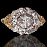 ANTIQUE DIAMOND CLUSTER RING