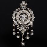 A FINE VICTORIAN DIAMOND DROP BROOCH/PENDANT