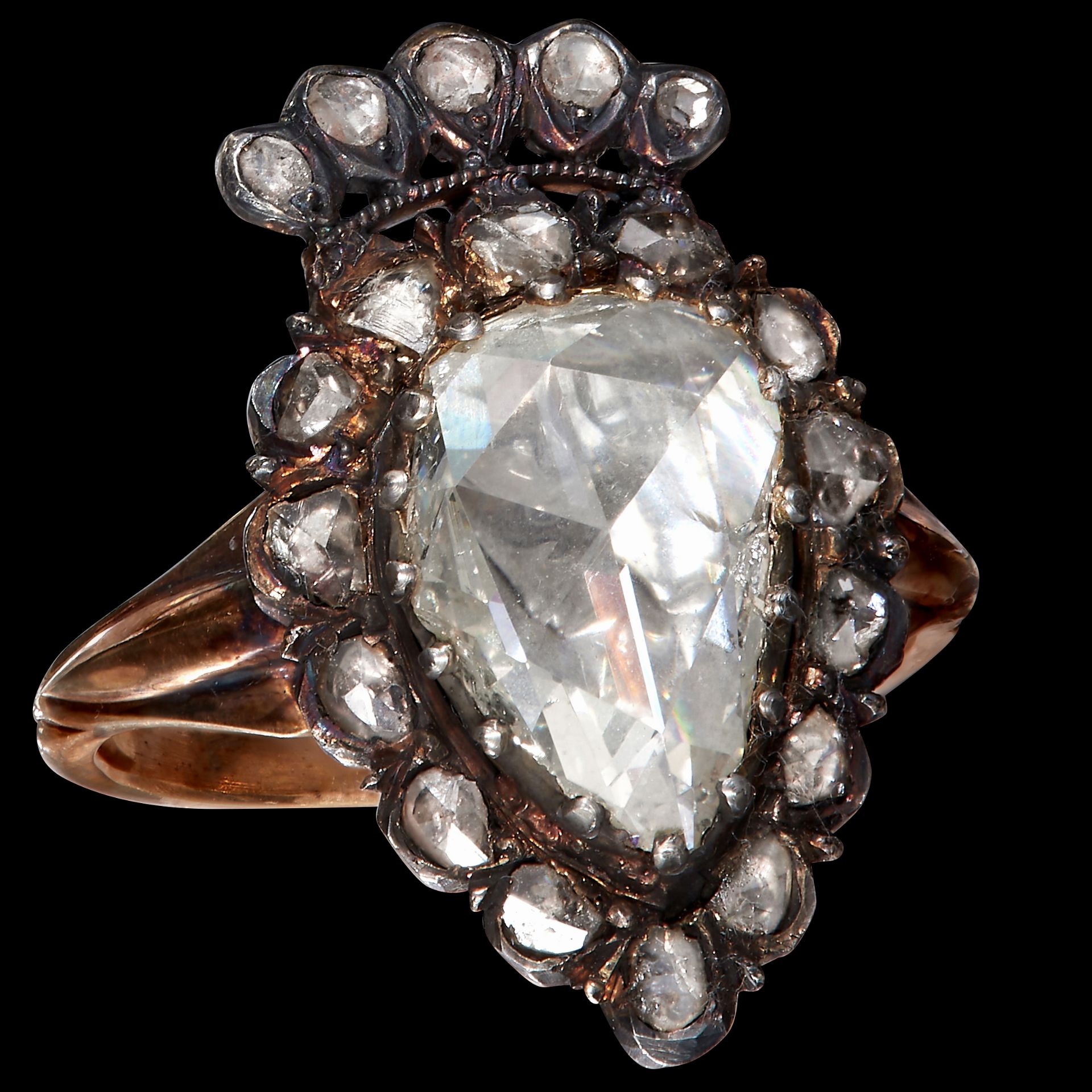 RARE AND LARGE ANTIQUE DIAMOND CLUSTER RING