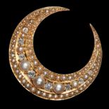 FINE ANTIQUE GOLD PEARL AND DIAMOND CRESCENT BROOCH