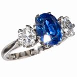 SAPPHIRE AND DIAMOND 3-STONE RING